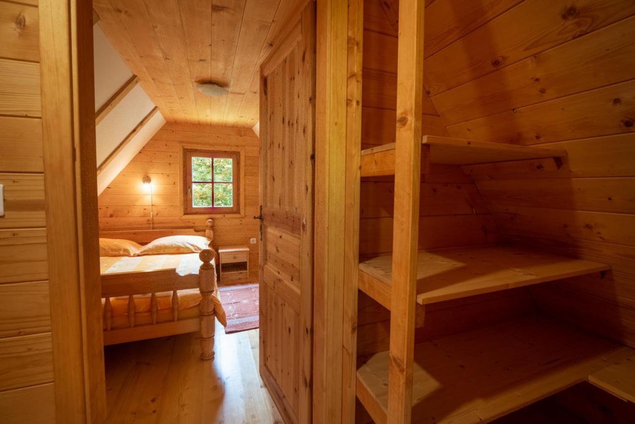 Cottages Kravanja Trenta Exterior foto